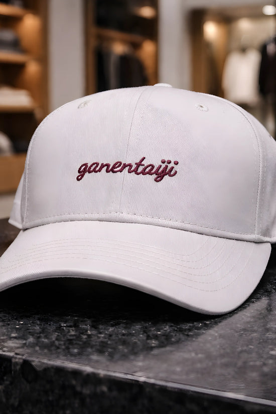"ganentaiji" Yin-Yang Script Cap
