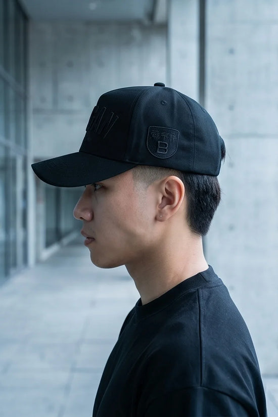 Black MANGAN Cap