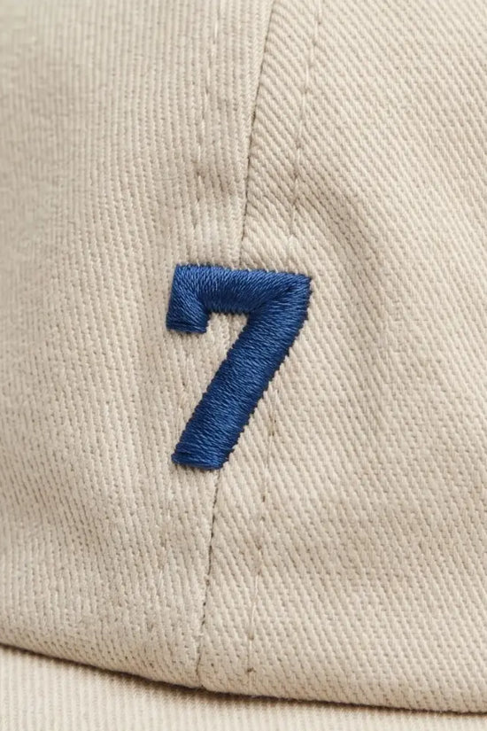 Minimalist Number 7 Embroidered Baseball Cap – Sand Beige & Navy